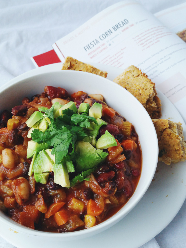 vegan bean chili and cornbread